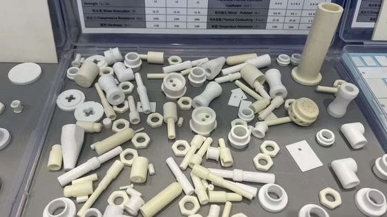 1100-1300 HV Ευελιξιακή αντοχή Ζιρκόνια Κεραμική Δαχτυλίδι Σιδηροτροχιά